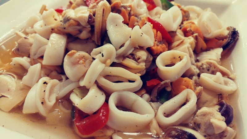 Seafood Night at Mosaic